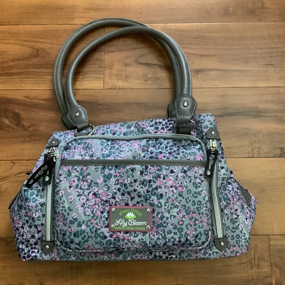 Lily Bloom Handbags - New Lily Bloom Shoulder Handbag
